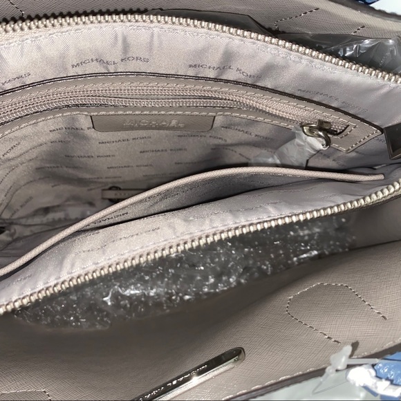 NWT Michael Kors Studio Mercer Convertible Tote Purse Bag - Picture 8 of 16